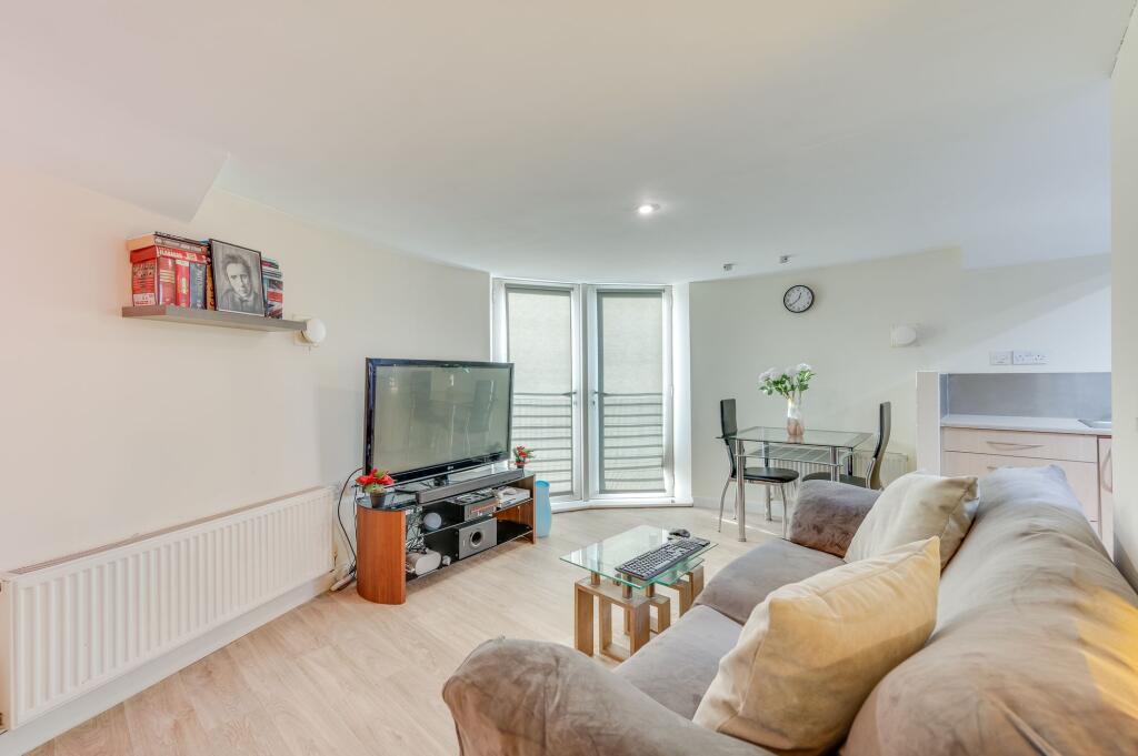 KITCHEN, DINER AND LIVING ROOM