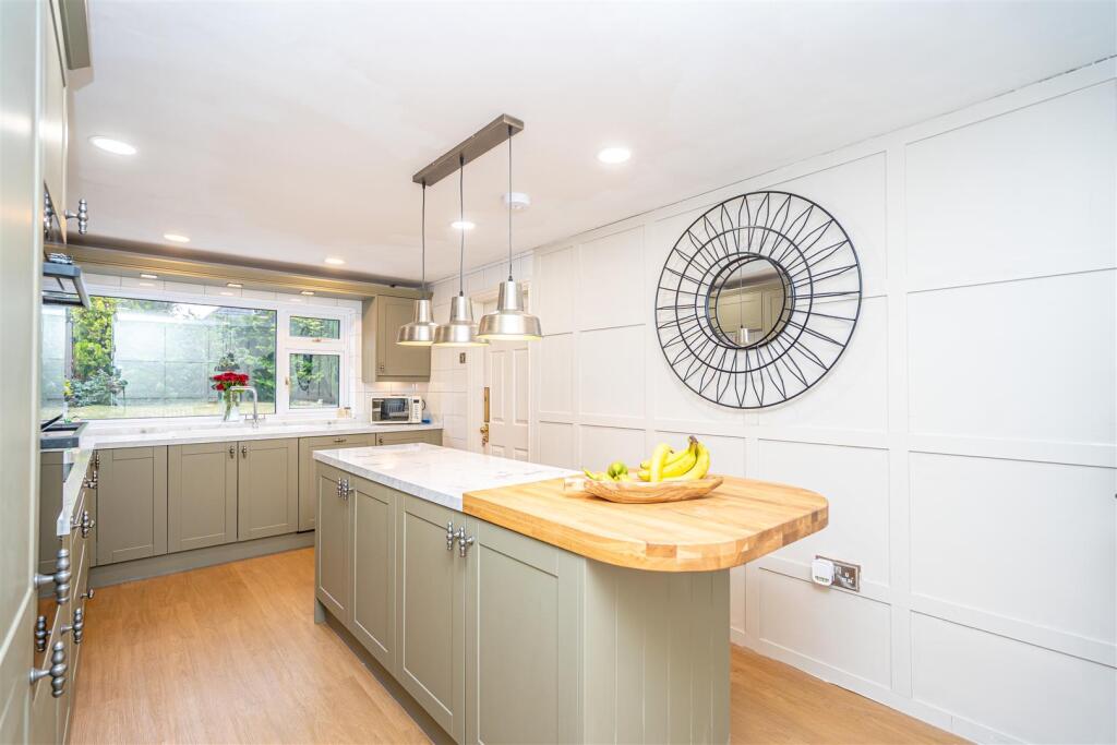 Alpine Lodge (3).jpg