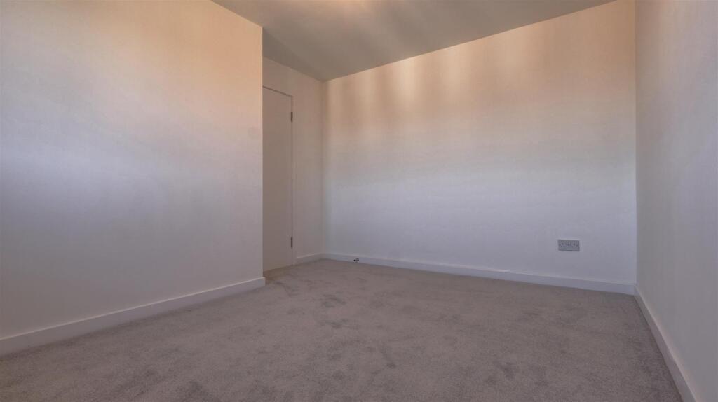 Briars Green Bedroom