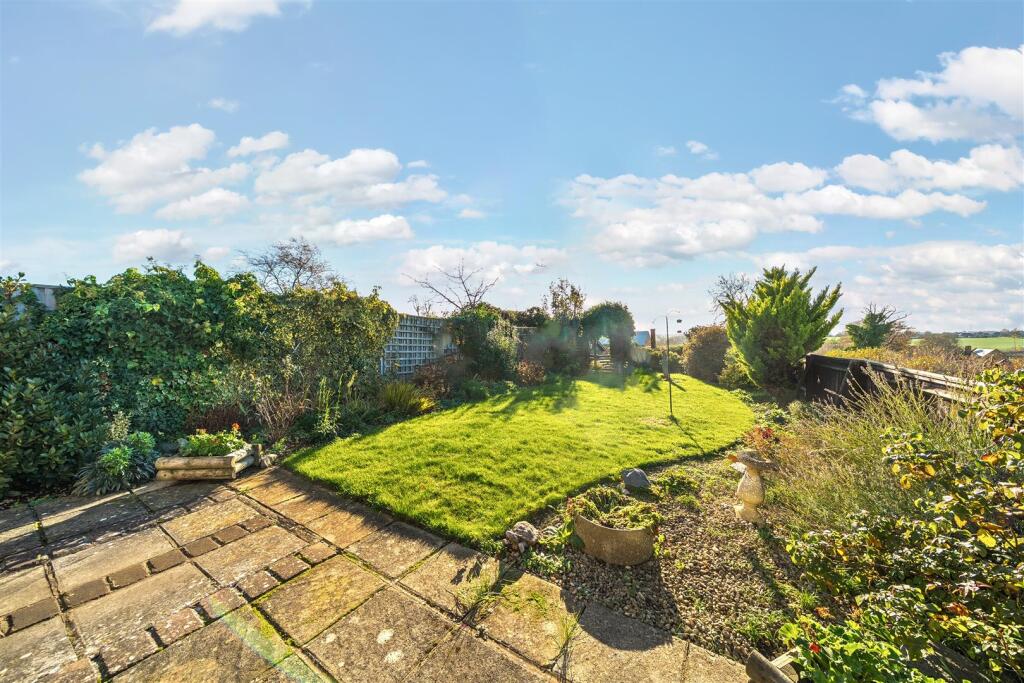 Lacemakers Cottage, 1 Long Row, Wicken Road, Leckh