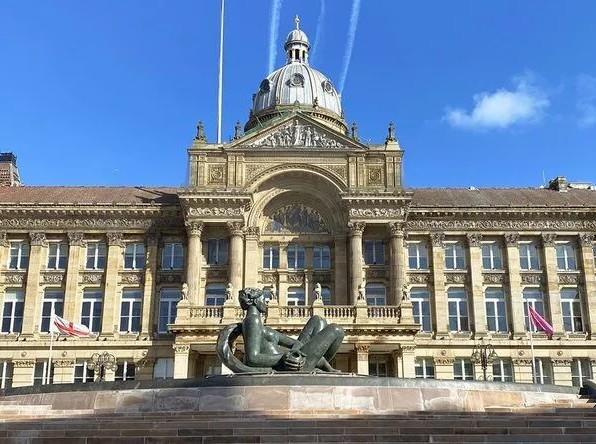 Victoria Square.jpg