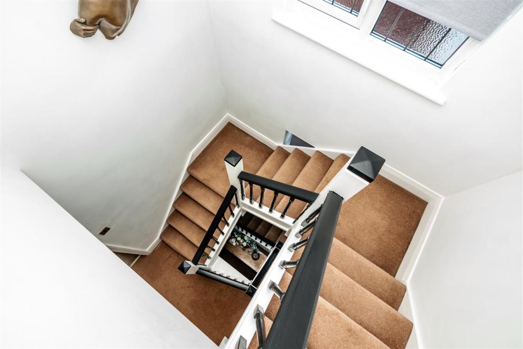 Staircase.jpg