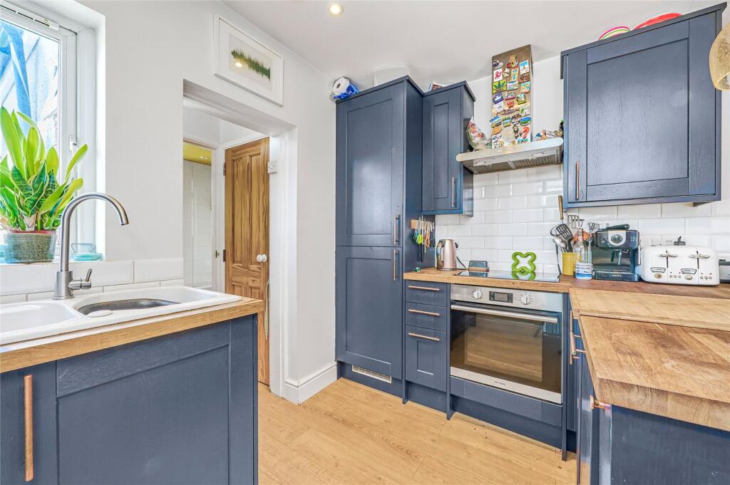 Picture No. 06