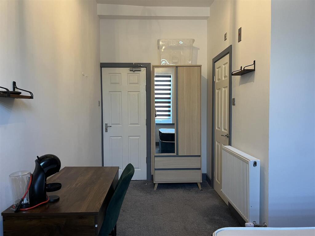 Room 5