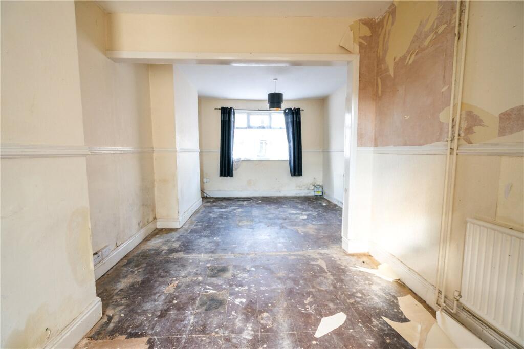 Living/Dining Room