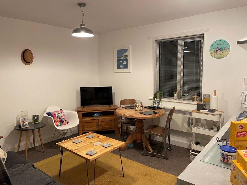 Dining Room/Li...