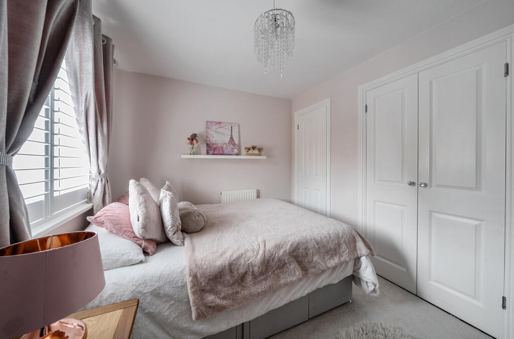 1380880-4-6917304...