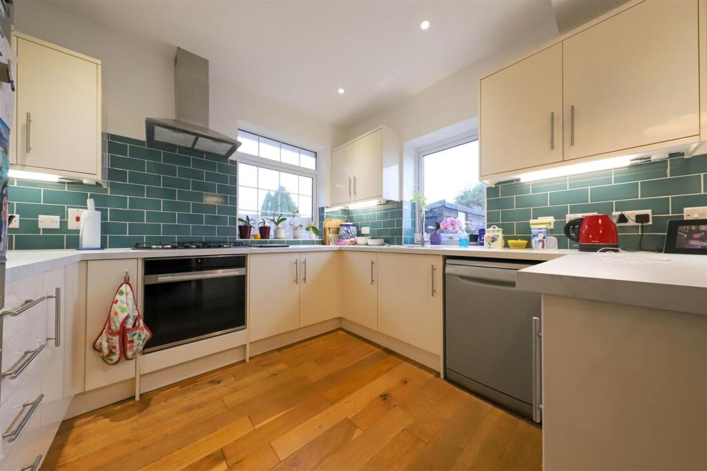 nicholas james neville ave kitchen 1.jpg