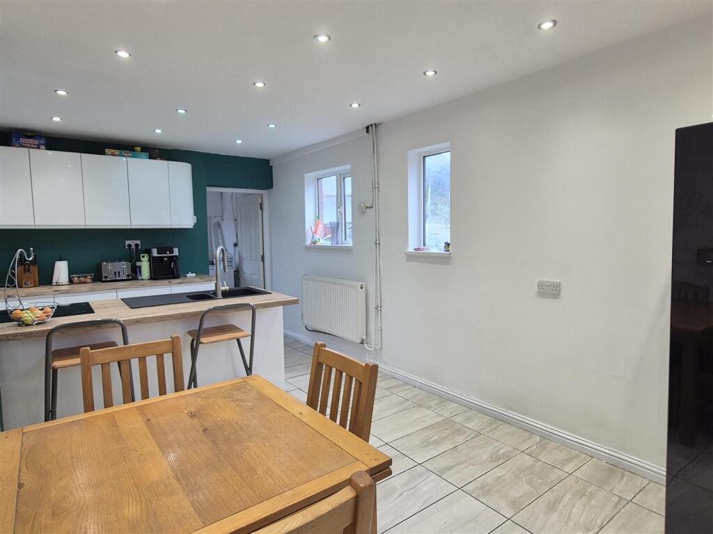 Open Plan Kitchen/Diner
