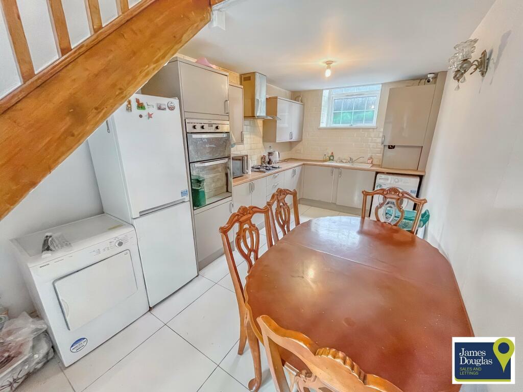 Kitchen1