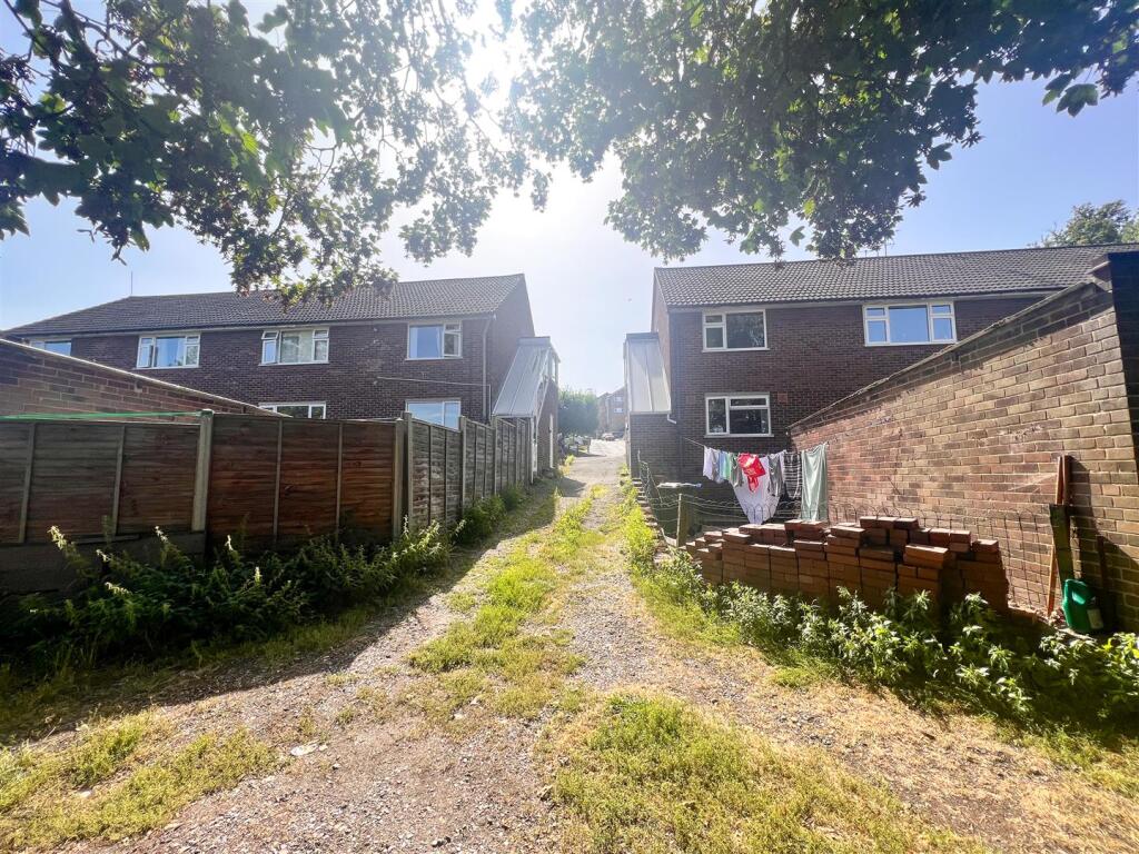 ENTRANCE TO ACCESS ROAD