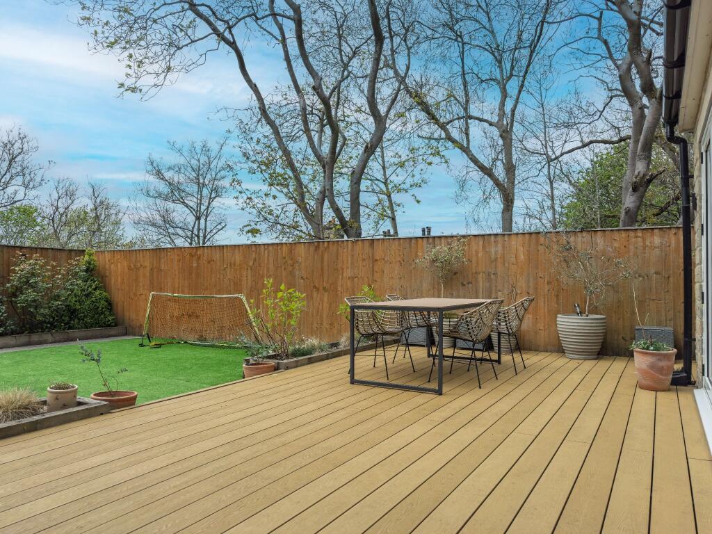 Deacked seating area