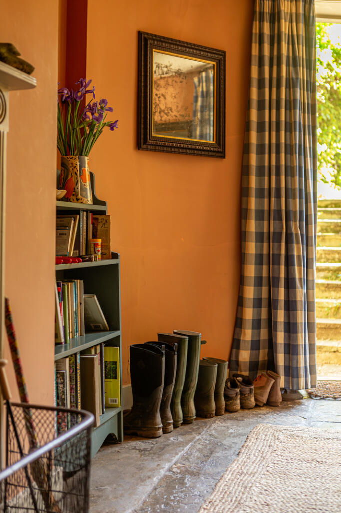 281641 - 25_4_TMH E9 7AN4899-Enhanced-NR.jpg