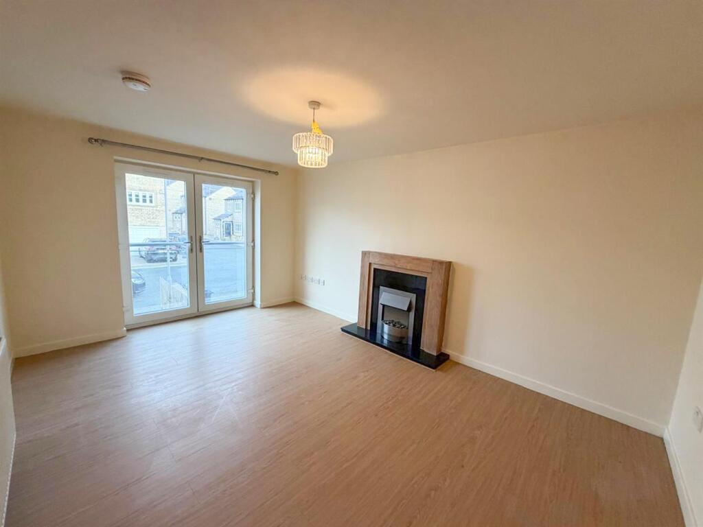 4 bed townhouse, Silsden