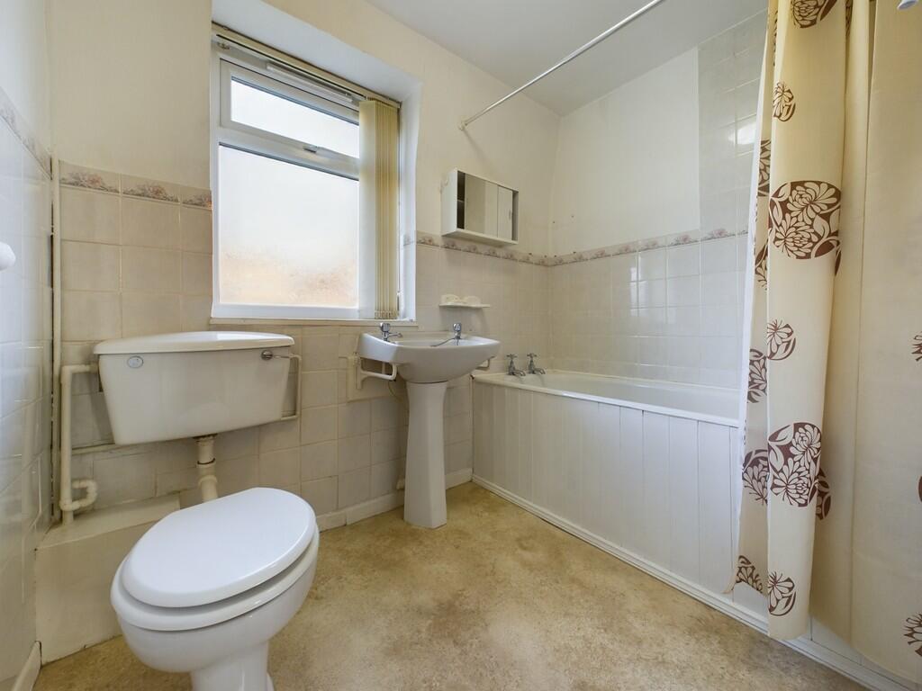 CAM04273G0-PR0088...