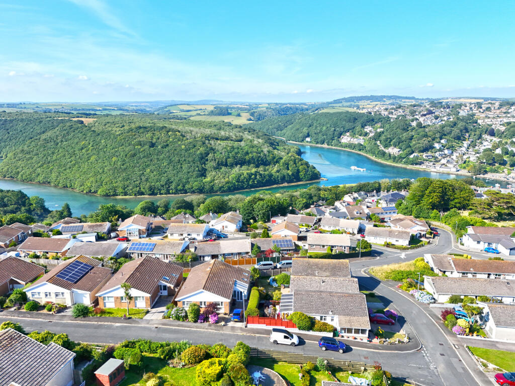 48_drone view to river
