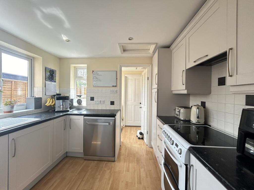 Kitchen 2