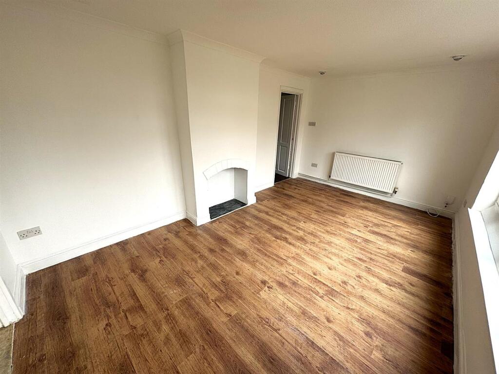 thumbnail_image2 (3).jpg