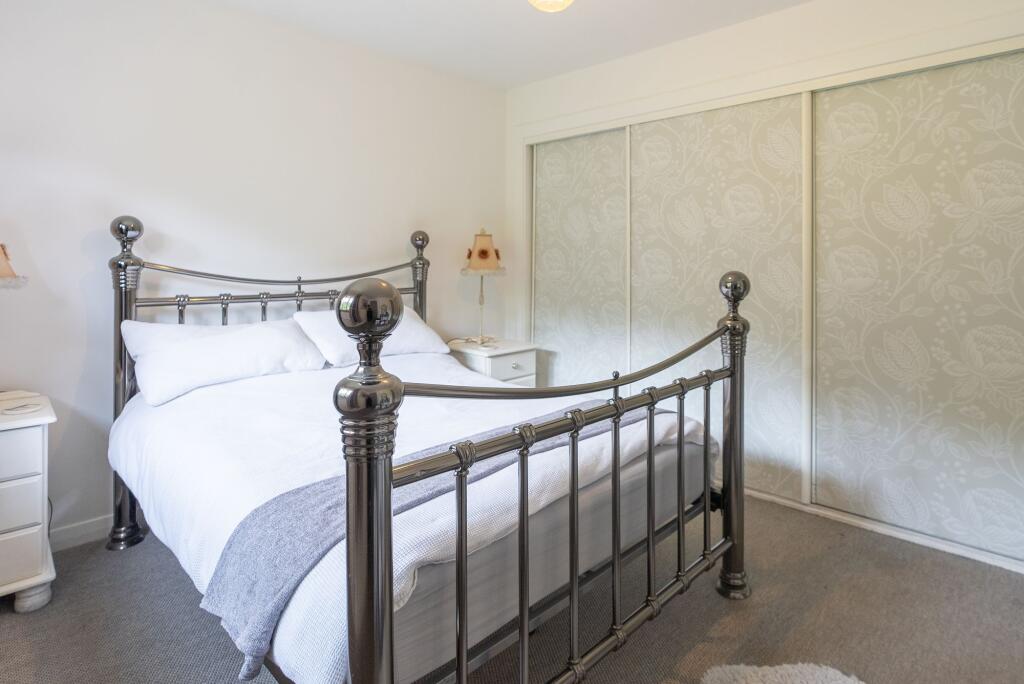 Bed 1
