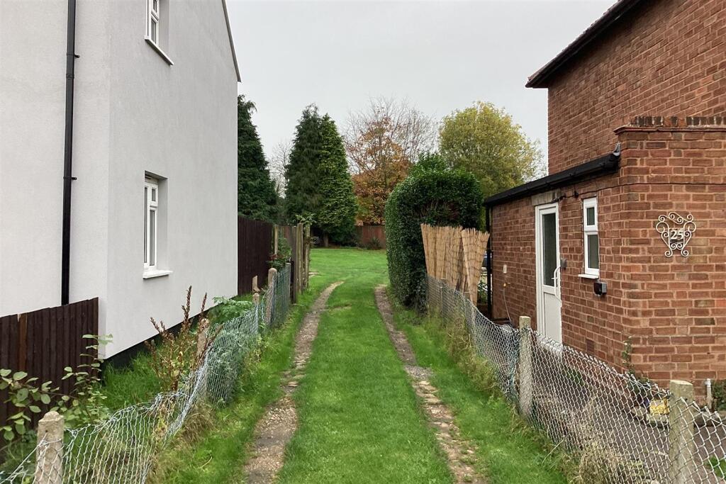 Land at Uttoxeter Road, Handsacre, Rugeley Staffor