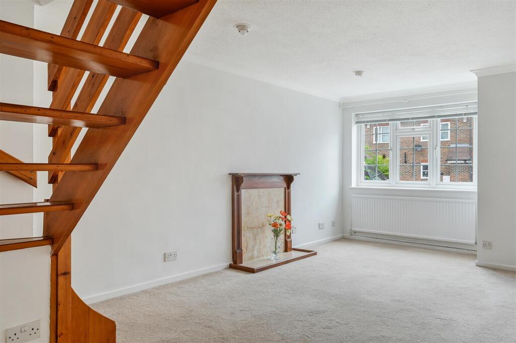 HAWTHORNE PLACE (14).jpg