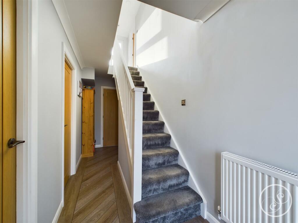 ENTRANCE HALLWAY
