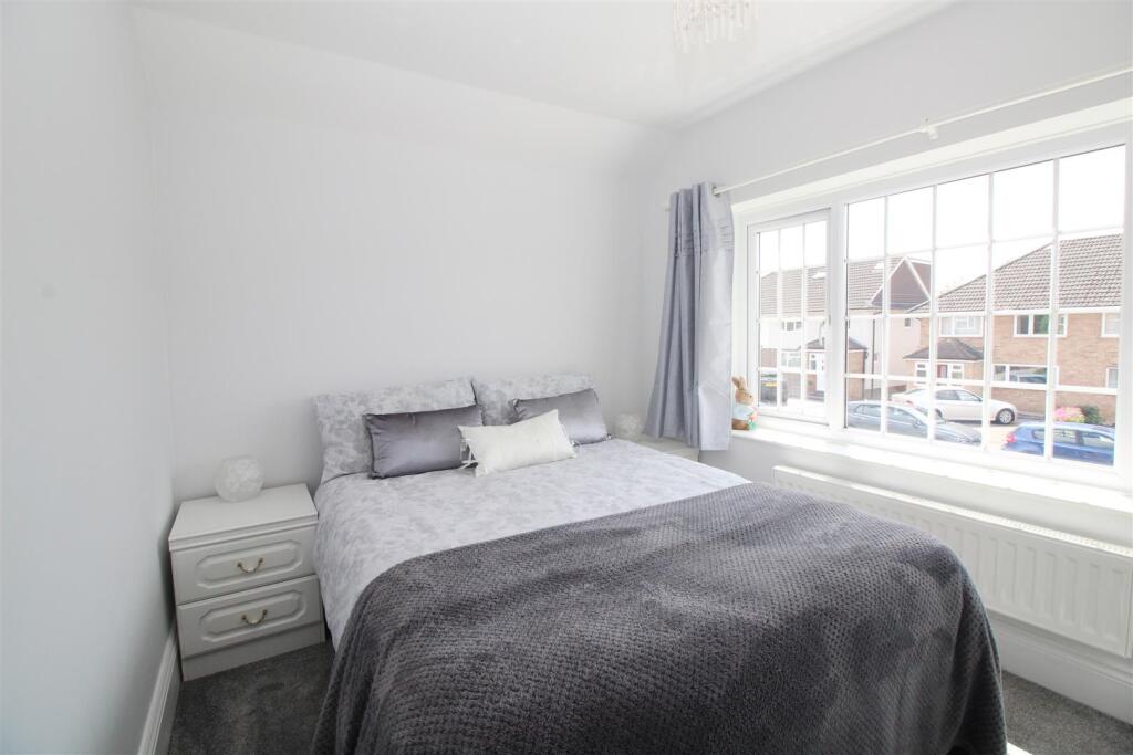 Bed 3.JPG