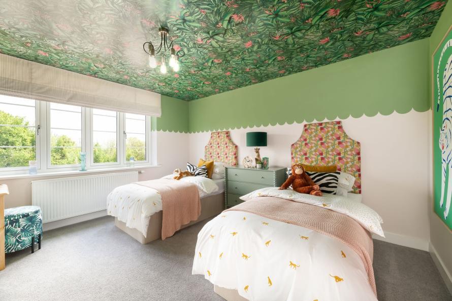 Eden Green - The Sage Number 34 - Bedroom