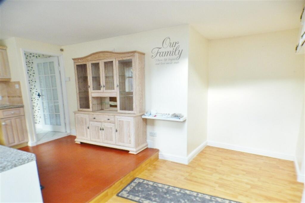 Kitchen 3