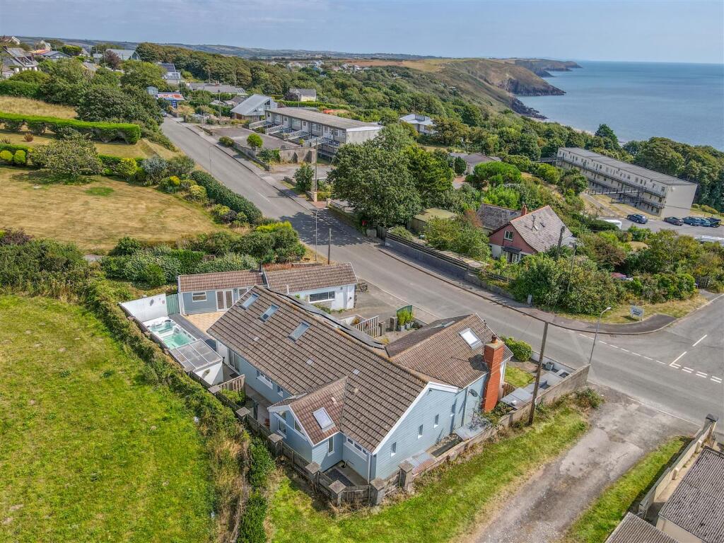DJI_0032_HDR 2.jpg
