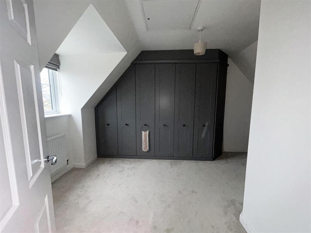 BEDROOM FIVE/ DRESSING ROOM