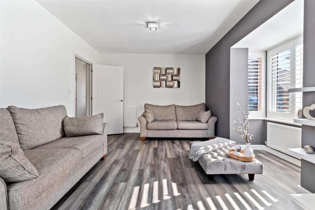 Skylark Rise 6-014.jpg