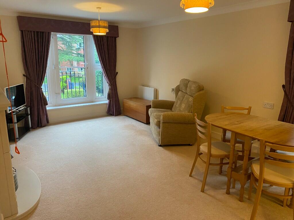 Flat 16