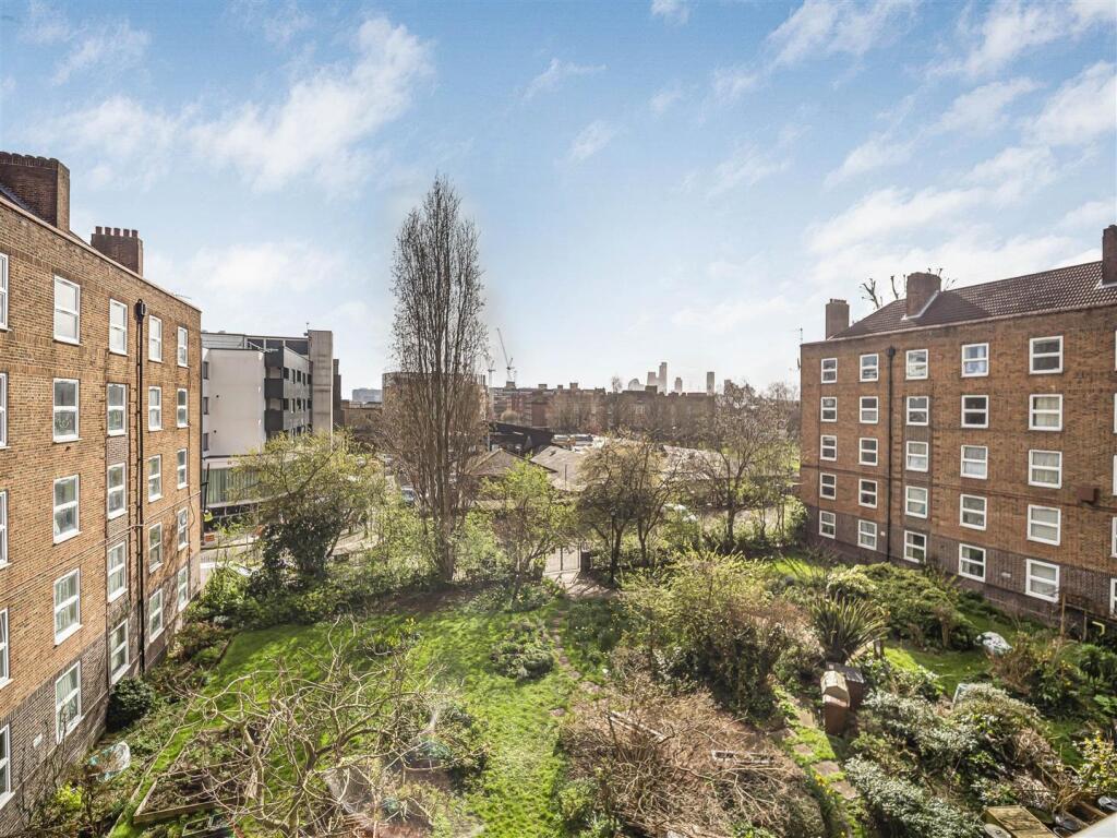 Warburton Street, E8