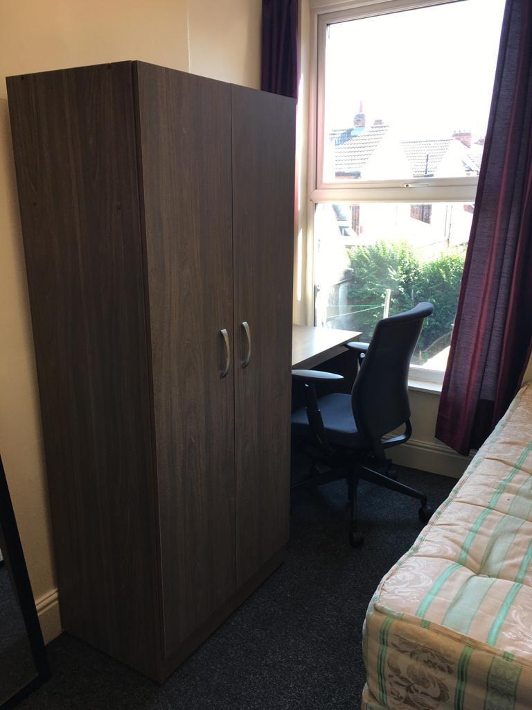 7) 3 Melbourne Street Bedroom 2 31.07.2020.jpg