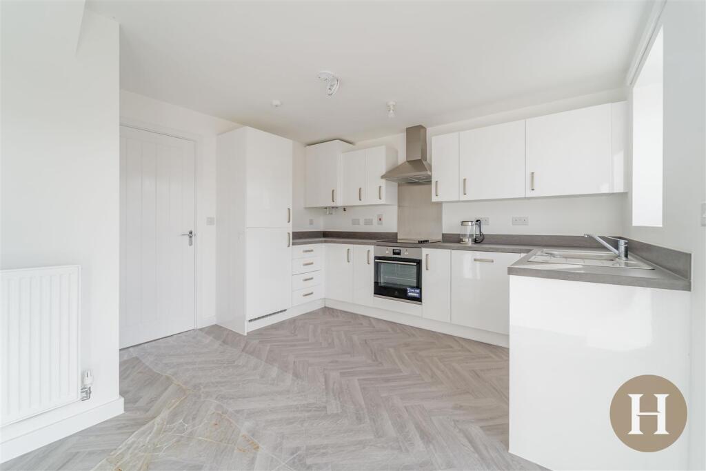 Hadleigh Estate Agents-29.jpg