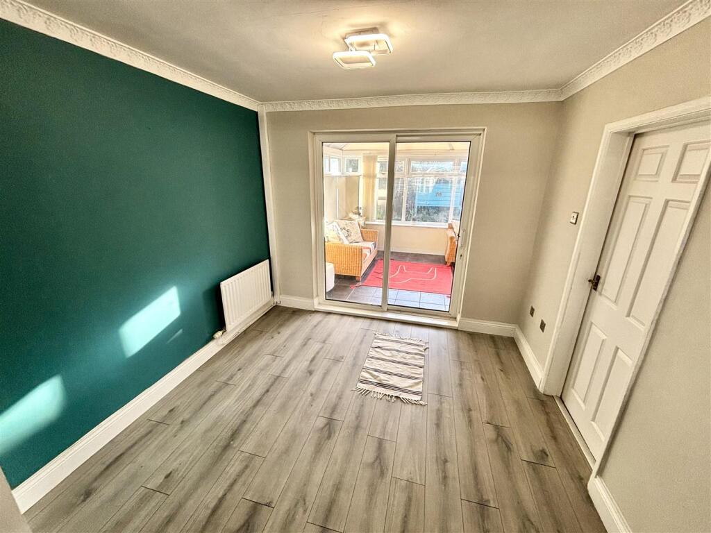 Open Plan Living and Dining Room