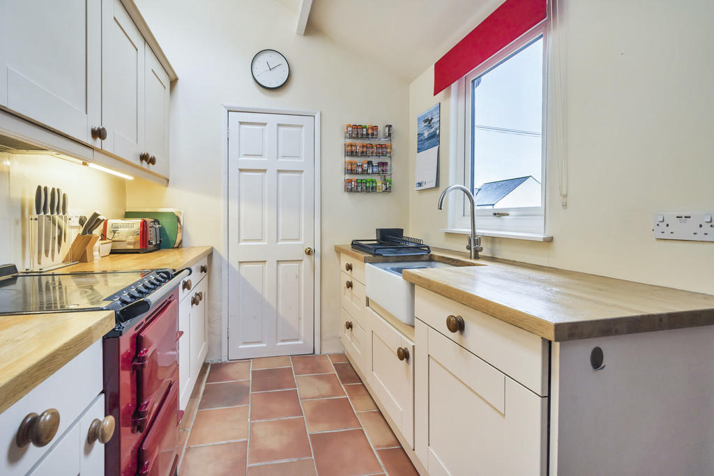 Fitted Kitchen
