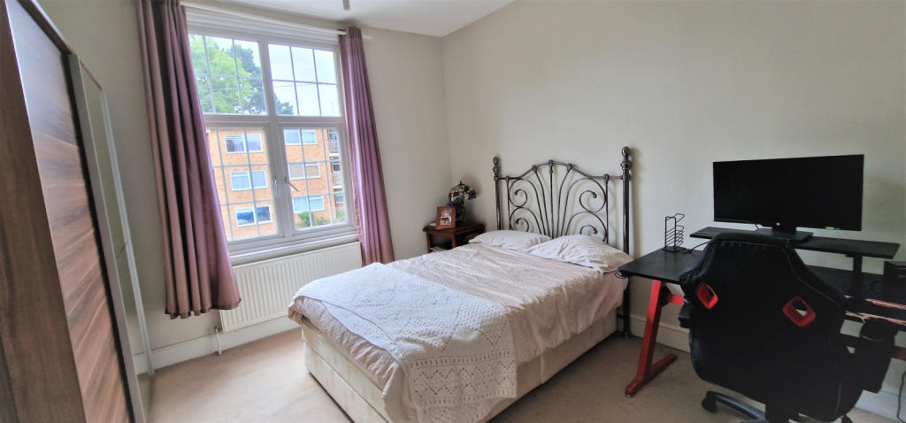 FRONT BEDROOM
