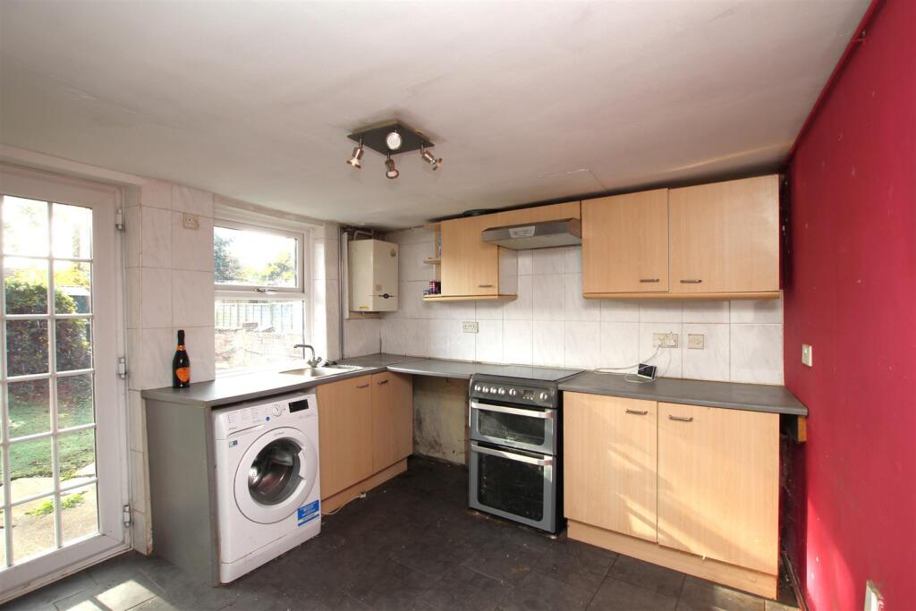 Kitchen.JPG