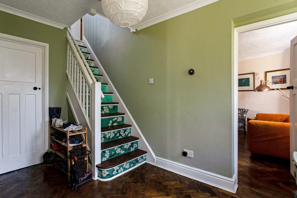 12 East Court Mews 304258  (9).jpg