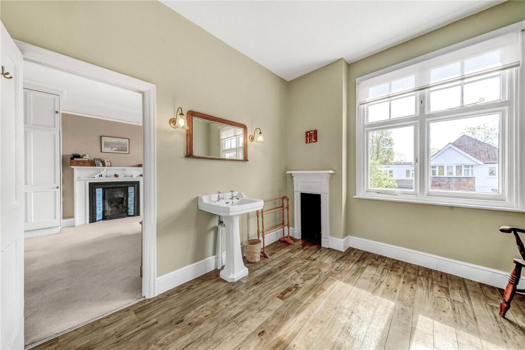 Ensuite Bathroom