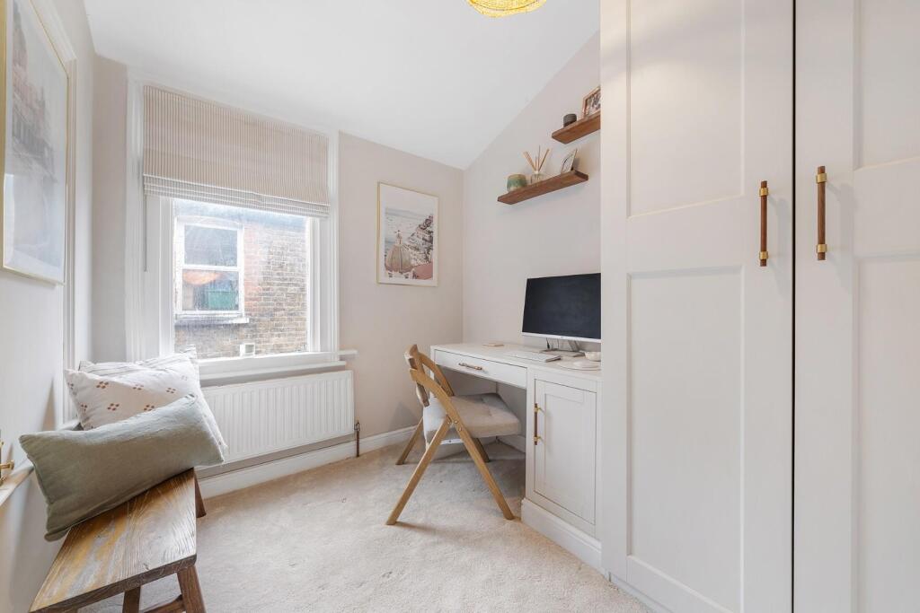 Bedroom 3.JPG