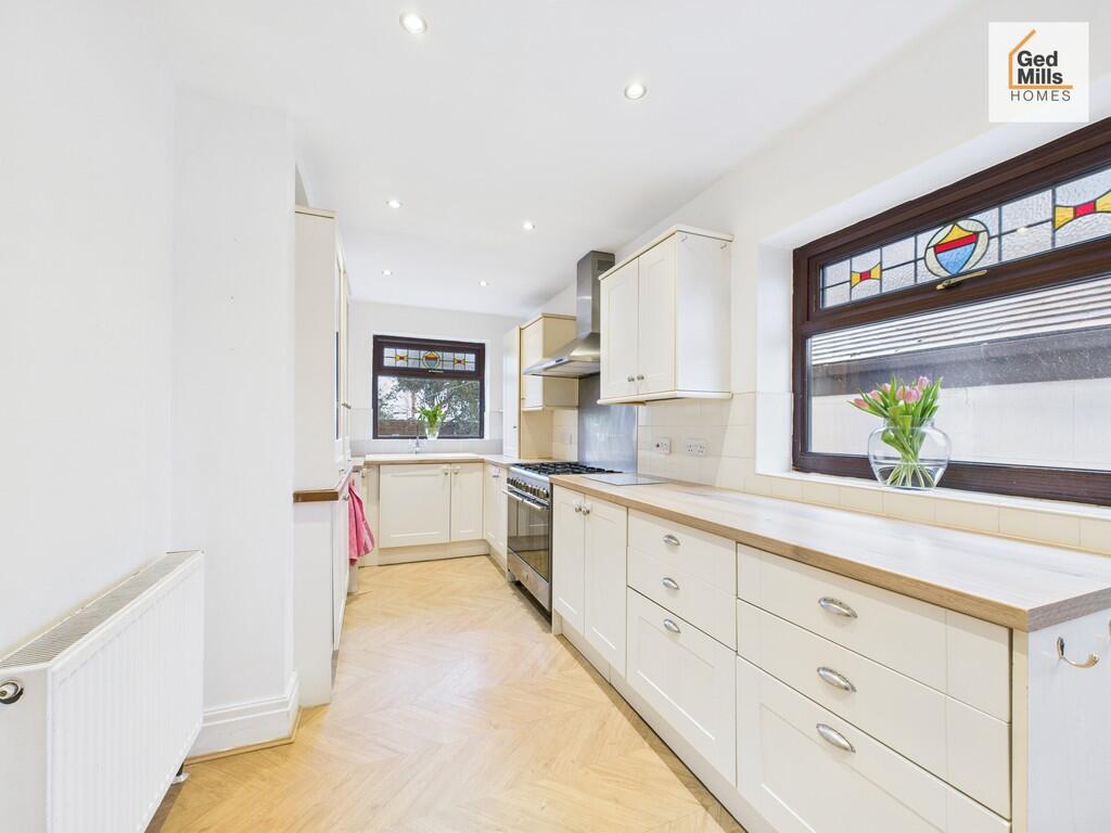 CAM02899G0-PR0070...