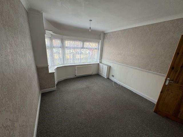 bedroom.jpg