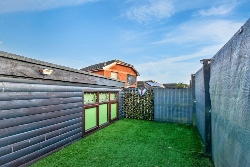 Raised Sun Deck Angle 1