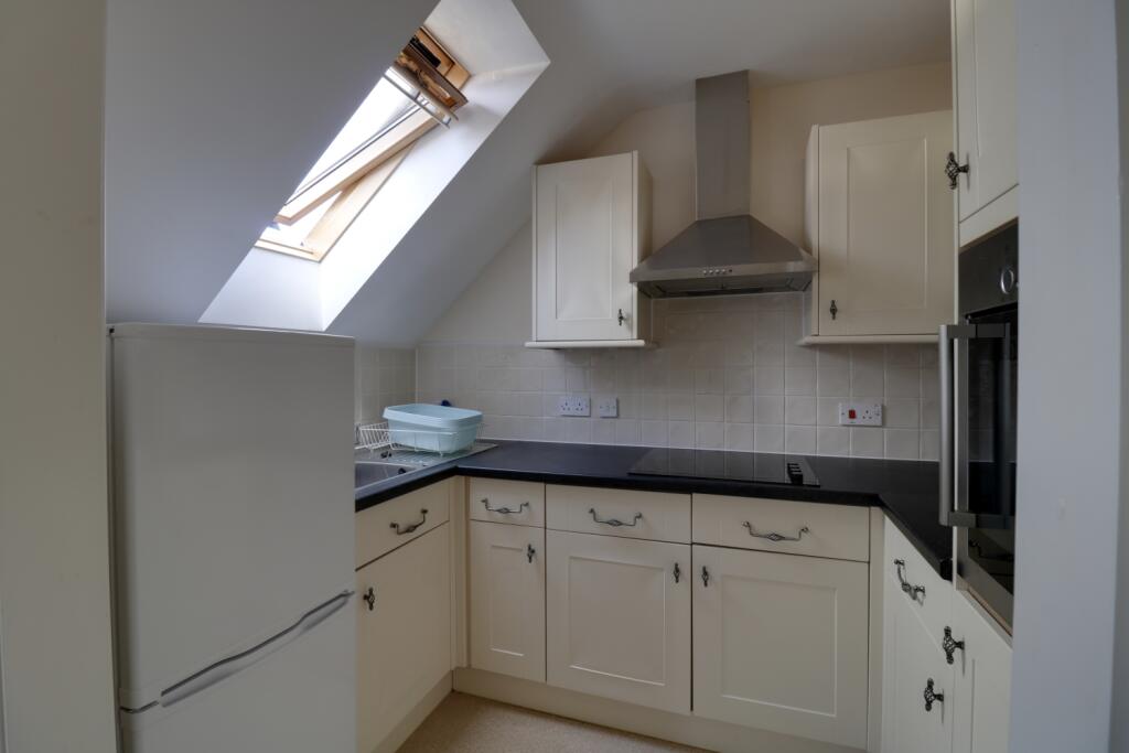 Kitchen b (1)
