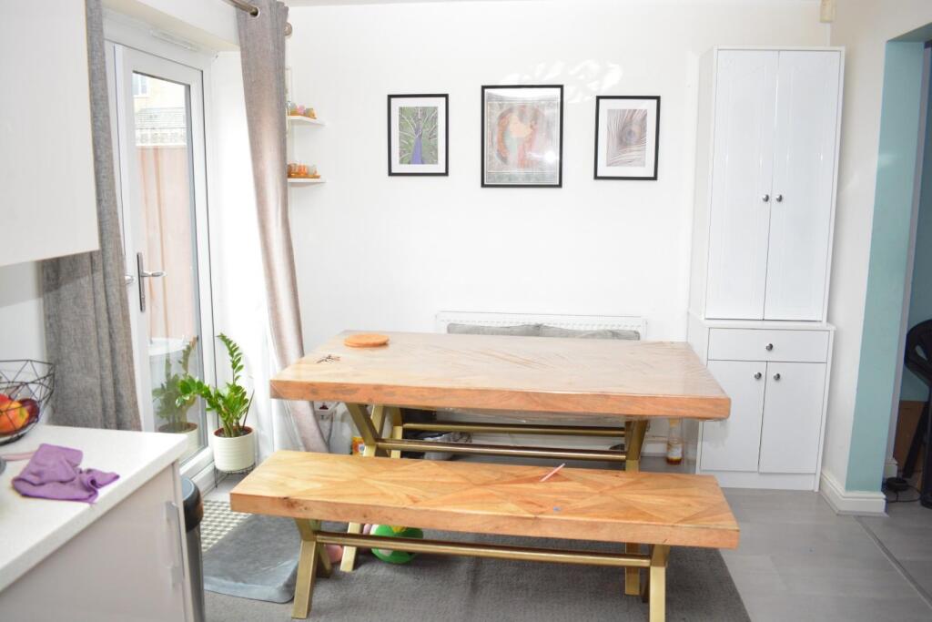 Dining Room.jpg