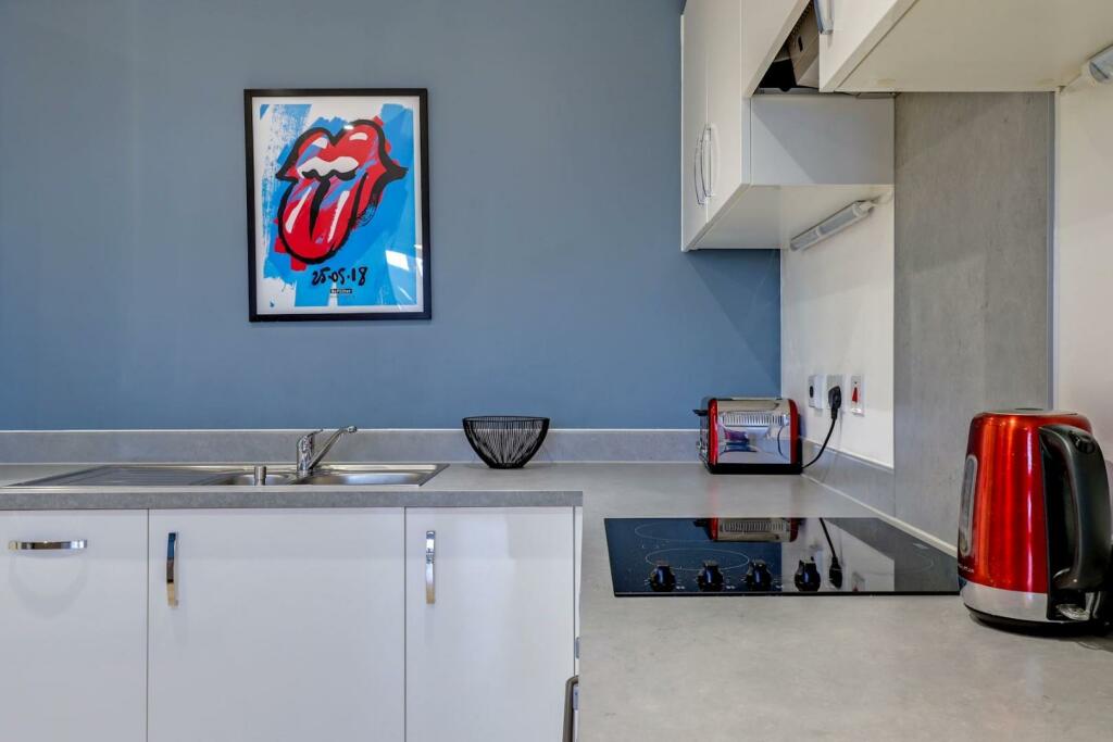 04-5a43JHPropWorld - 15 Grosnevor Court - 10-mediu
