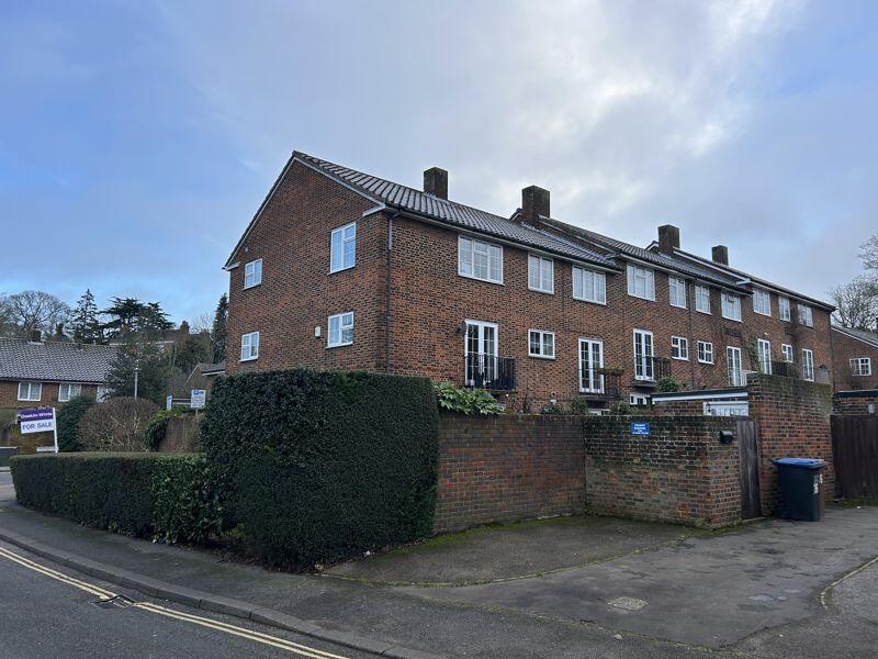 Rear Aspect &amp; Parking